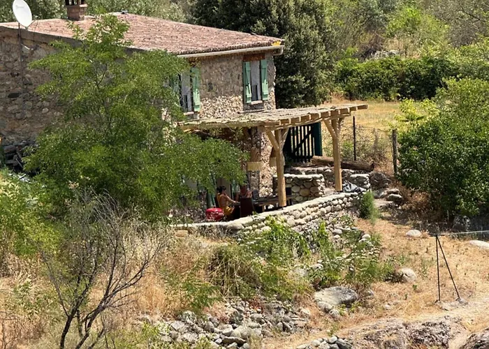 A Casetta D'helene Et Jeanette * Omessa